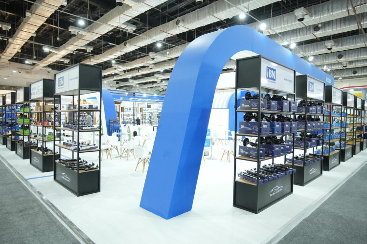 العزبي قطع غيار سيارات